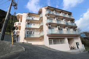 マンション・キャロット外観写真