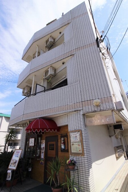 ヒラパレス外観写真