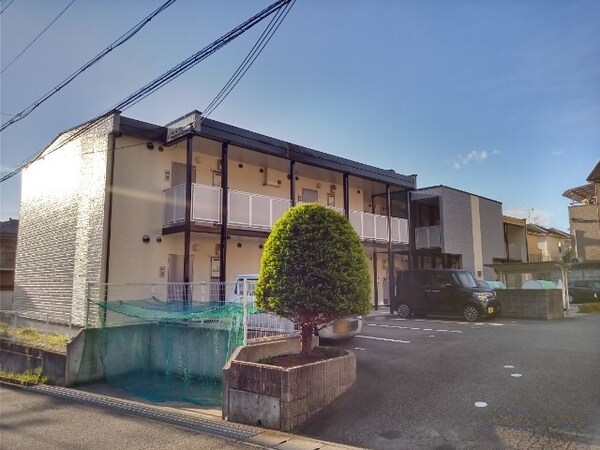 建物外観(2022年9月に外壁塗装致しました。)