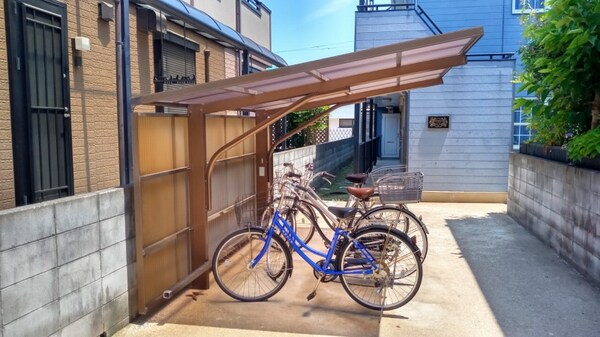 その他(駐輪場です。)