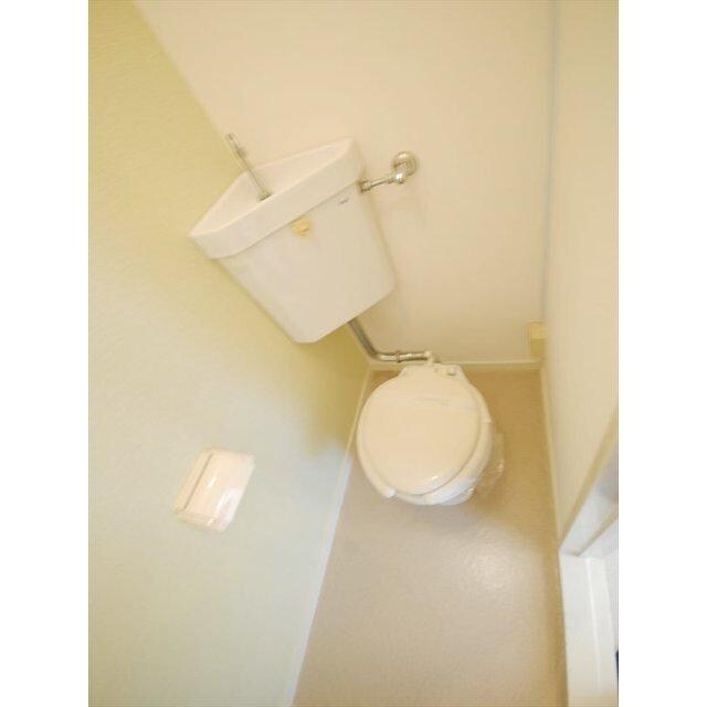 物件内観写真8　(トイレ)