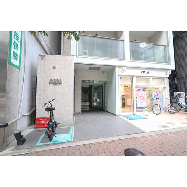 エントランス(エントランス)