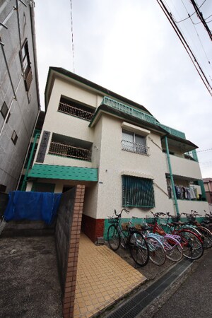 向川原土井マンション外観写真