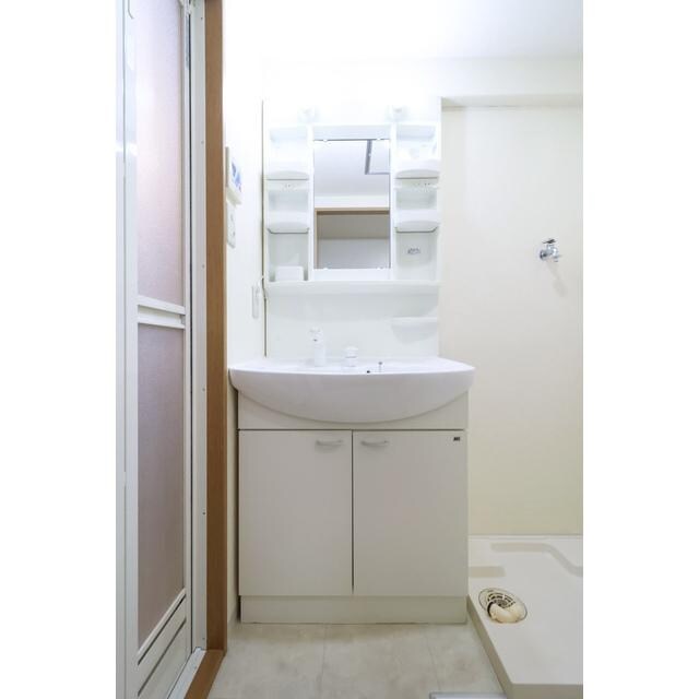 物件内観写真9　(洗面所)