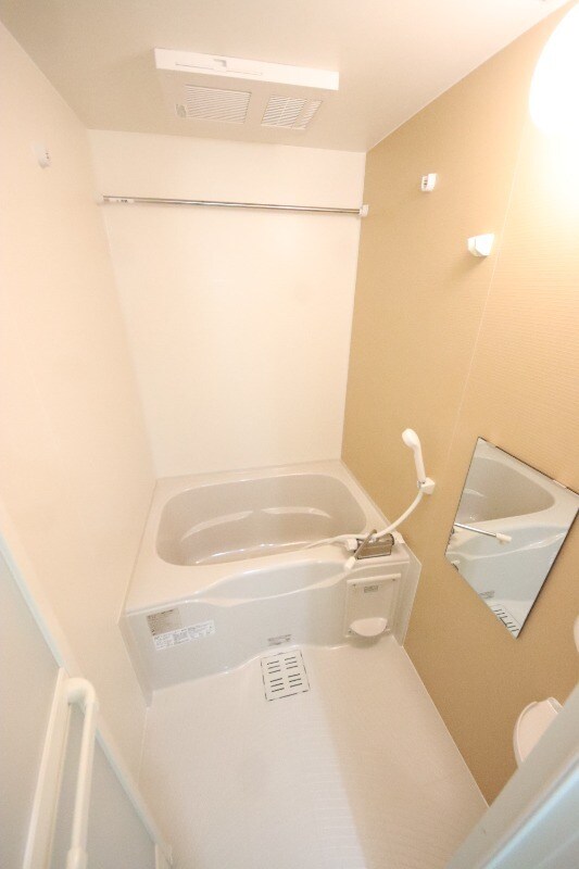 物件内観写真5　(同施工会社の施工例)