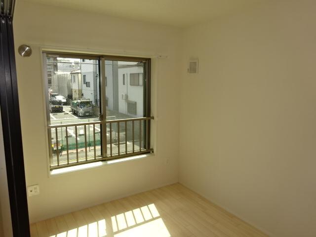 物件内観写真5　(室内)