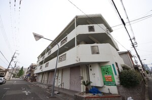 成小路ハイツ外観写真