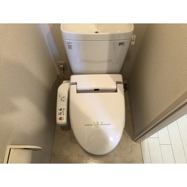 物件内観写真8　(トイレ)