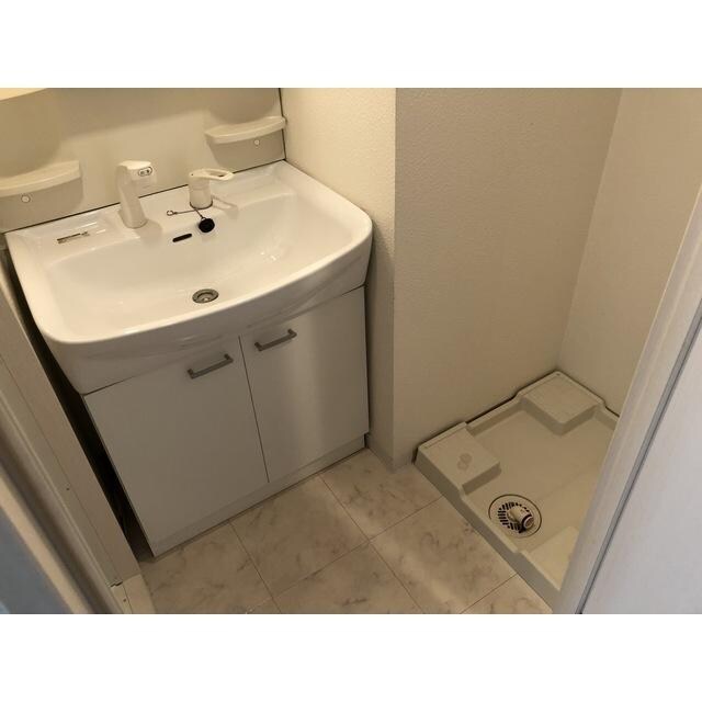 物件内観写真9　(洗面所)