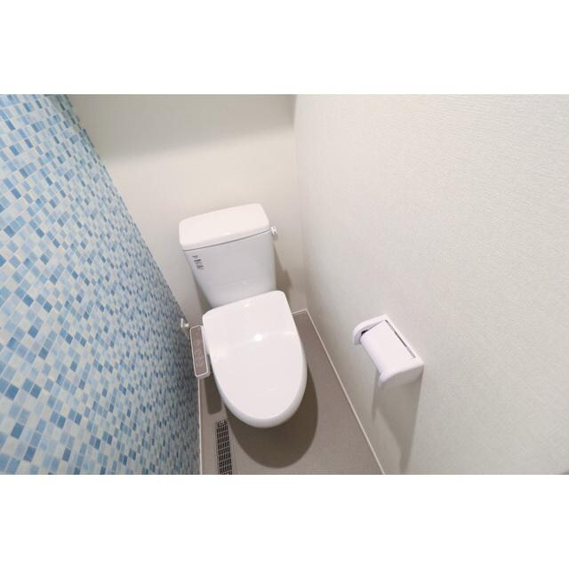 物件内観写真8　(トイレ)