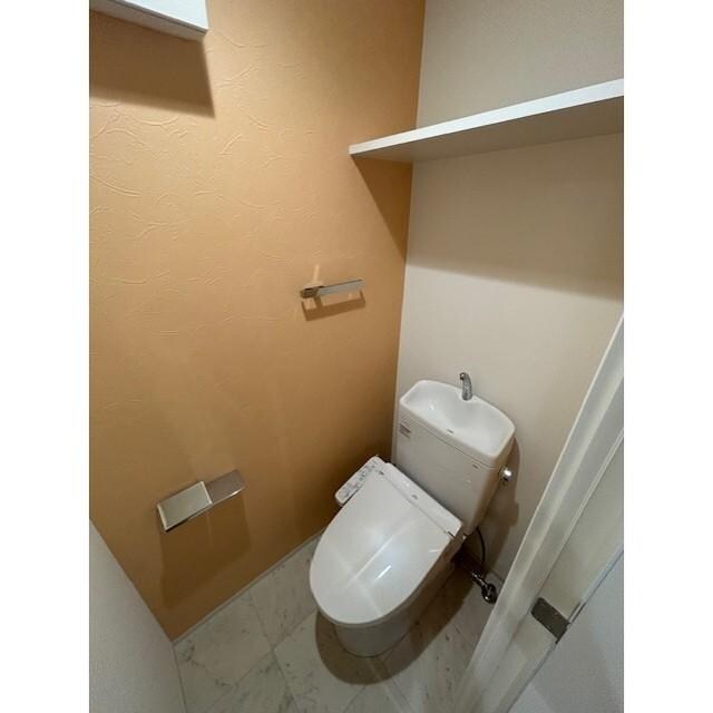 物件内観写真8　(トイレ)