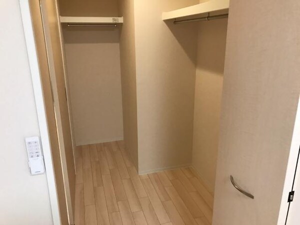 収納(収納)