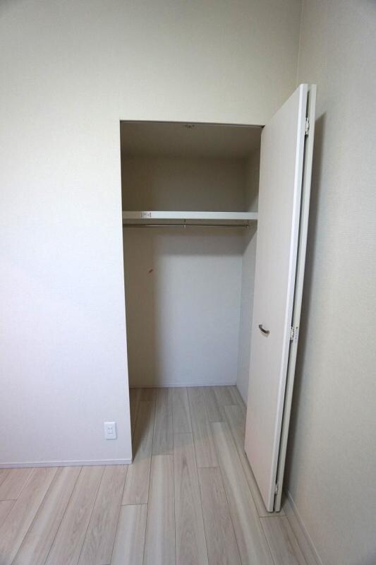 物件内観写真7　(収納)