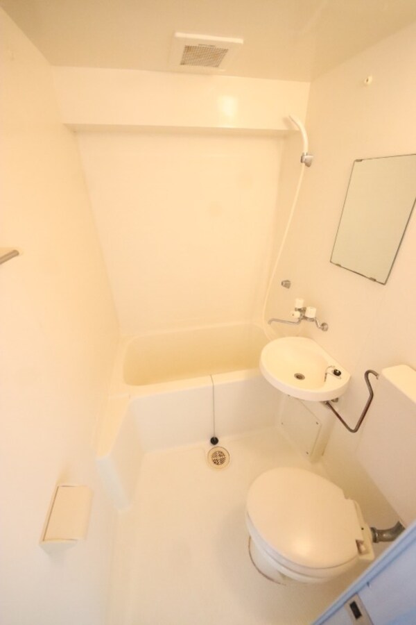 バス／シャワールーム等