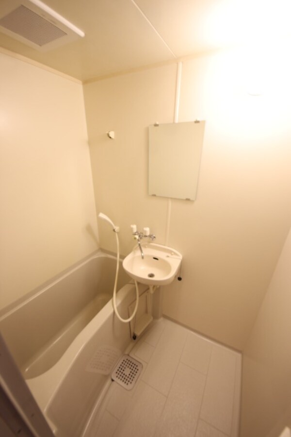 バス／シャワールーム等