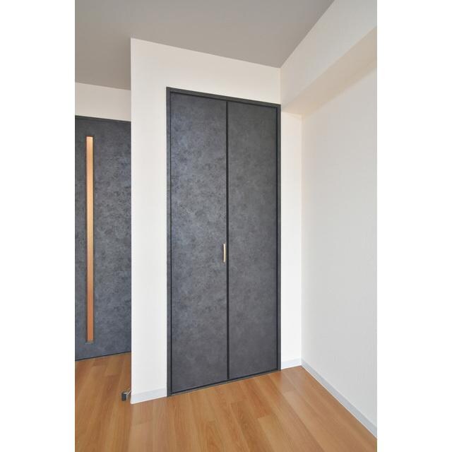 物件内観写真7　(収納)