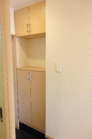 物件内観写真15　(下駄箱)