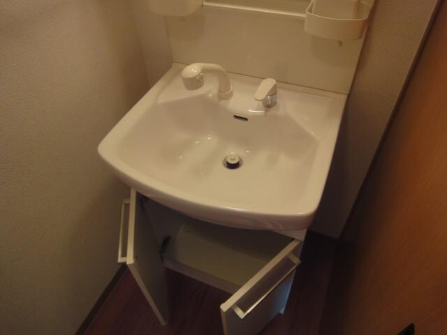 物件内観写真7　(洗面)