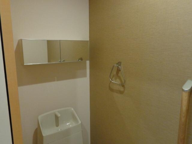 物件内観写真20　(トイレ収納（イメージ）)