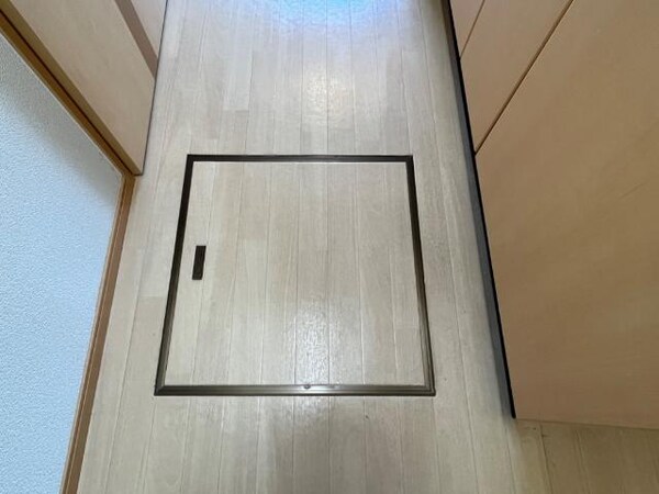 玄関(玄関)