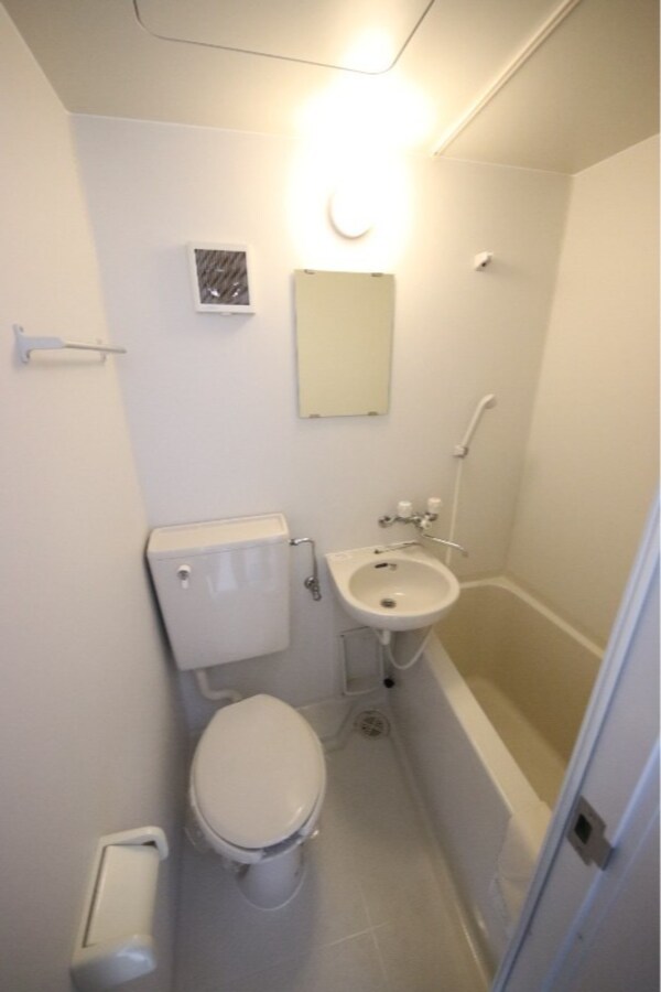 バス／シャワールーム等