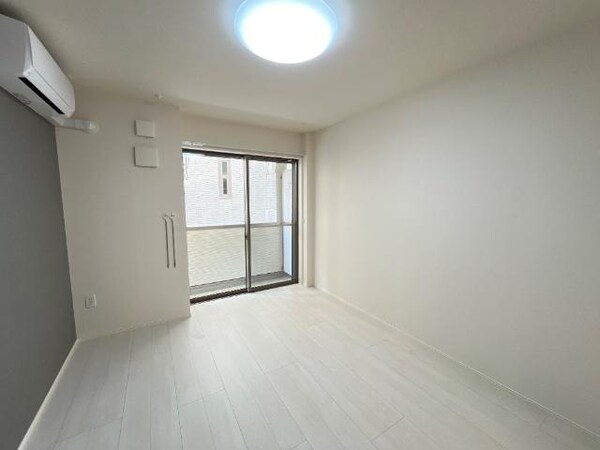 室内（イメージ）