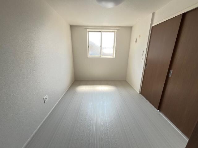 物件内観写真11　(洋室（イメージ）)