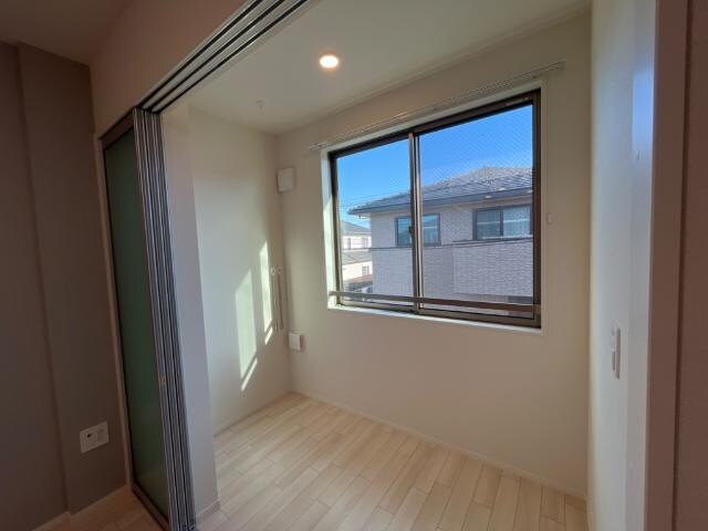 物件内観写真9　(室内)