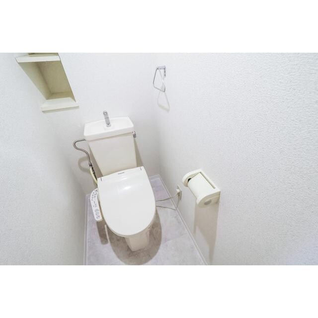 物件内観写真8　(トイレ)