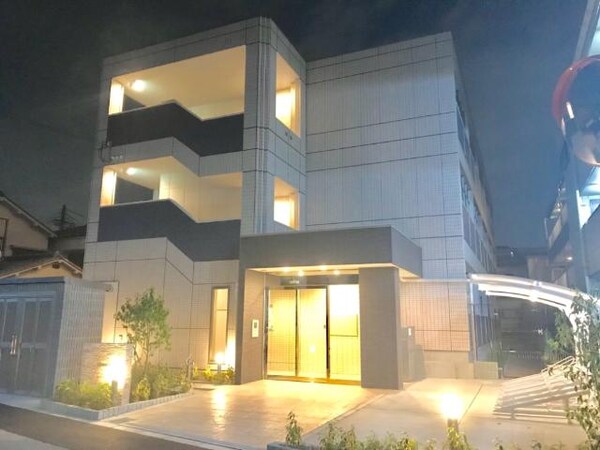 建物外観(外観写真（夜）)