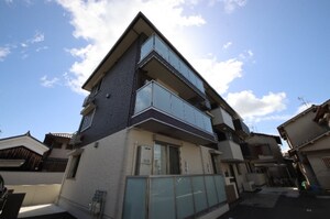 ウェルフォート外観写真