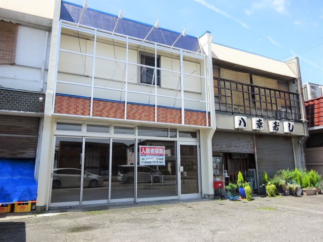 安城市緑町二丁目貸店舗