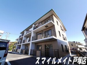 ロイヤルシャトー河原外観写真