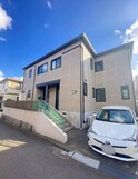 上倉田町貸家
