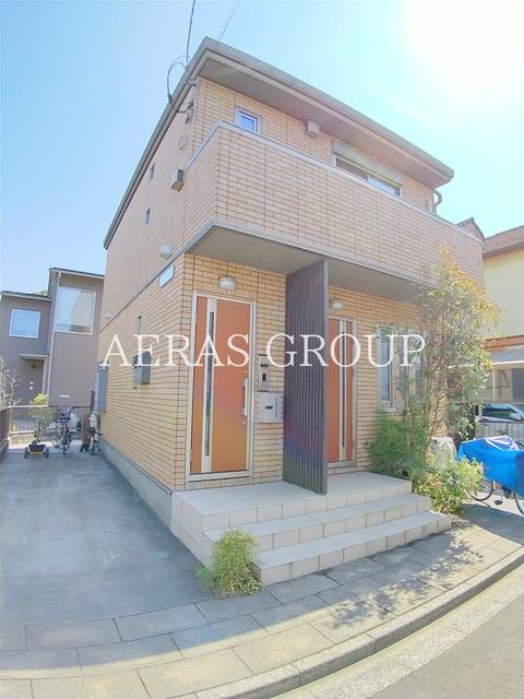 Flower′s House