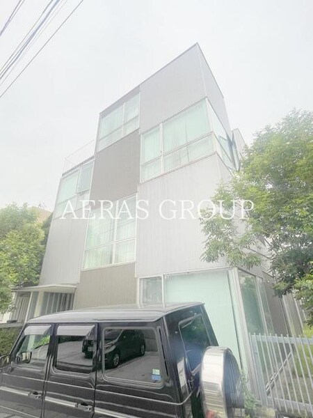 3×3 CUBE外観写真