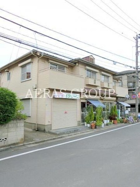 ライフ八坂外観写真