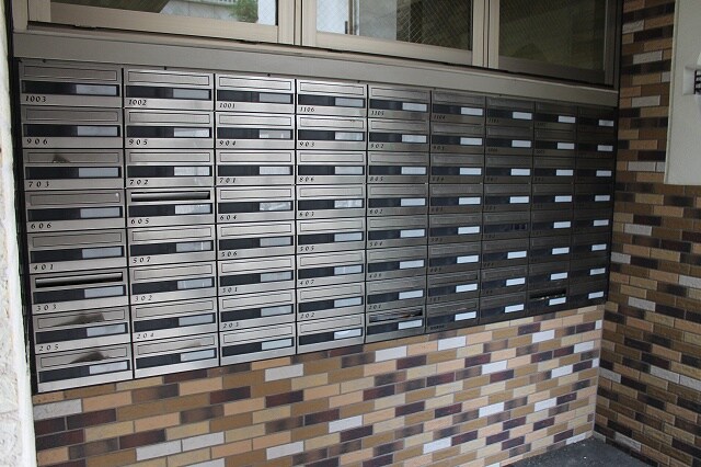 物件内観写真19　(ポストも整理整頓)