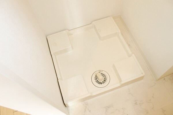 建物設備(室内洗濯機置場)