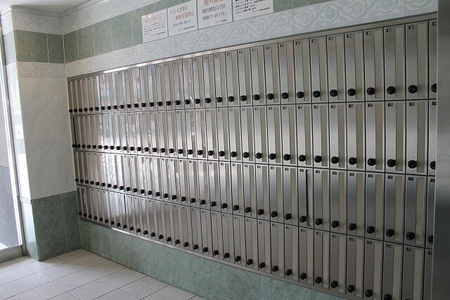 物件内観写真16　(ポスト)