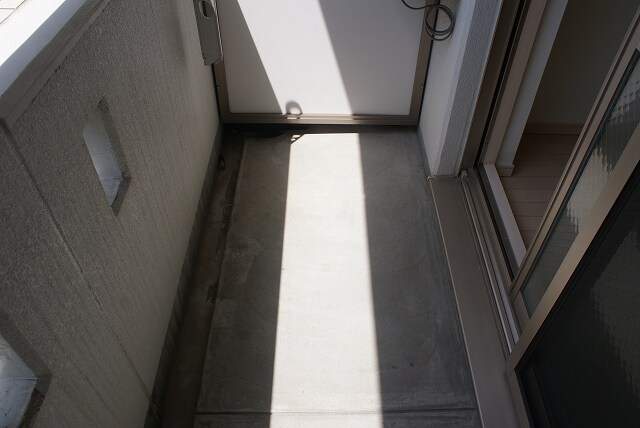 物件内観写真7　(ベランダ)