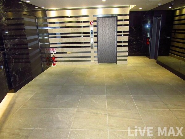 ロビー・ラウンジ