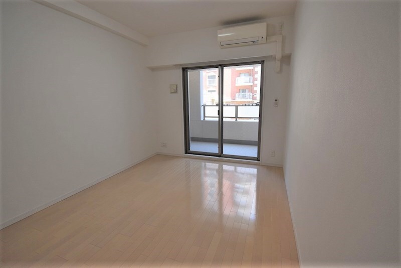 物件内観写真5　(洋室)