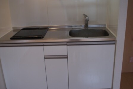 物件内観写真4　(ＩＨコンロ)