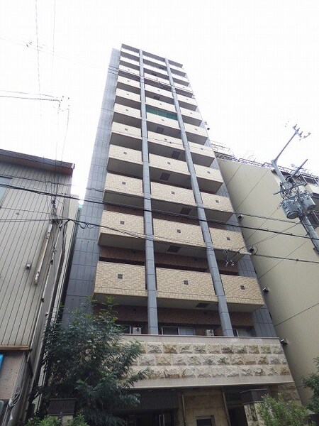 プレサンス難波幸町外観写真