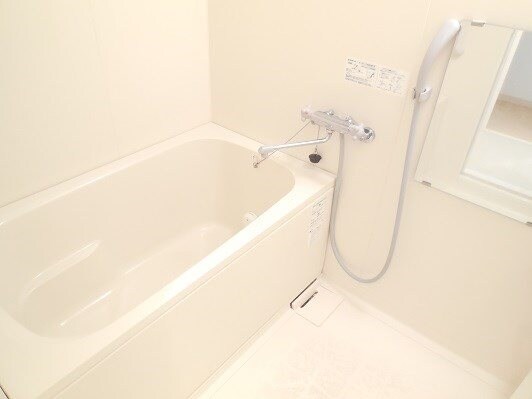 物件内観写真10　(浴室)