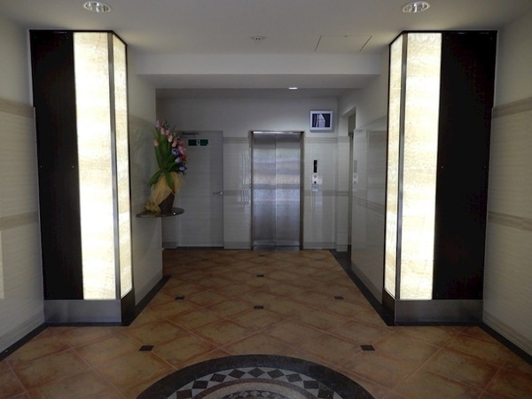 ロビー・ラウンジ