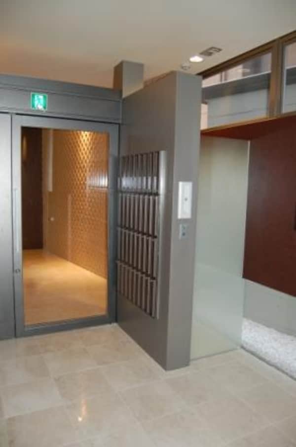 ロビー・ラウンジ