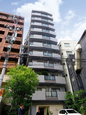 AXIS LIFE UMEDA（旧：AXISエスリード梅田新道）外観写真