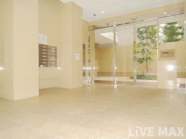 ロビー・ラウンジ